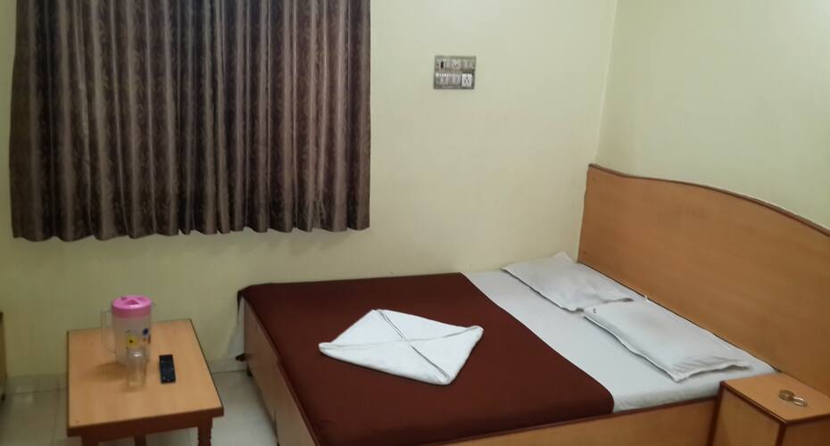 Hotel Shri Sai Laxmi, Shirdi 5